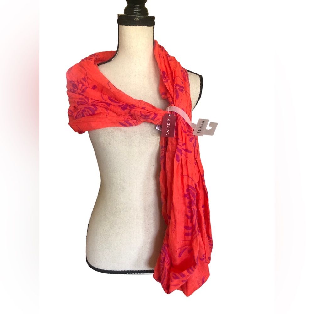 NEW with TAGS INFINITY One Size Scarf